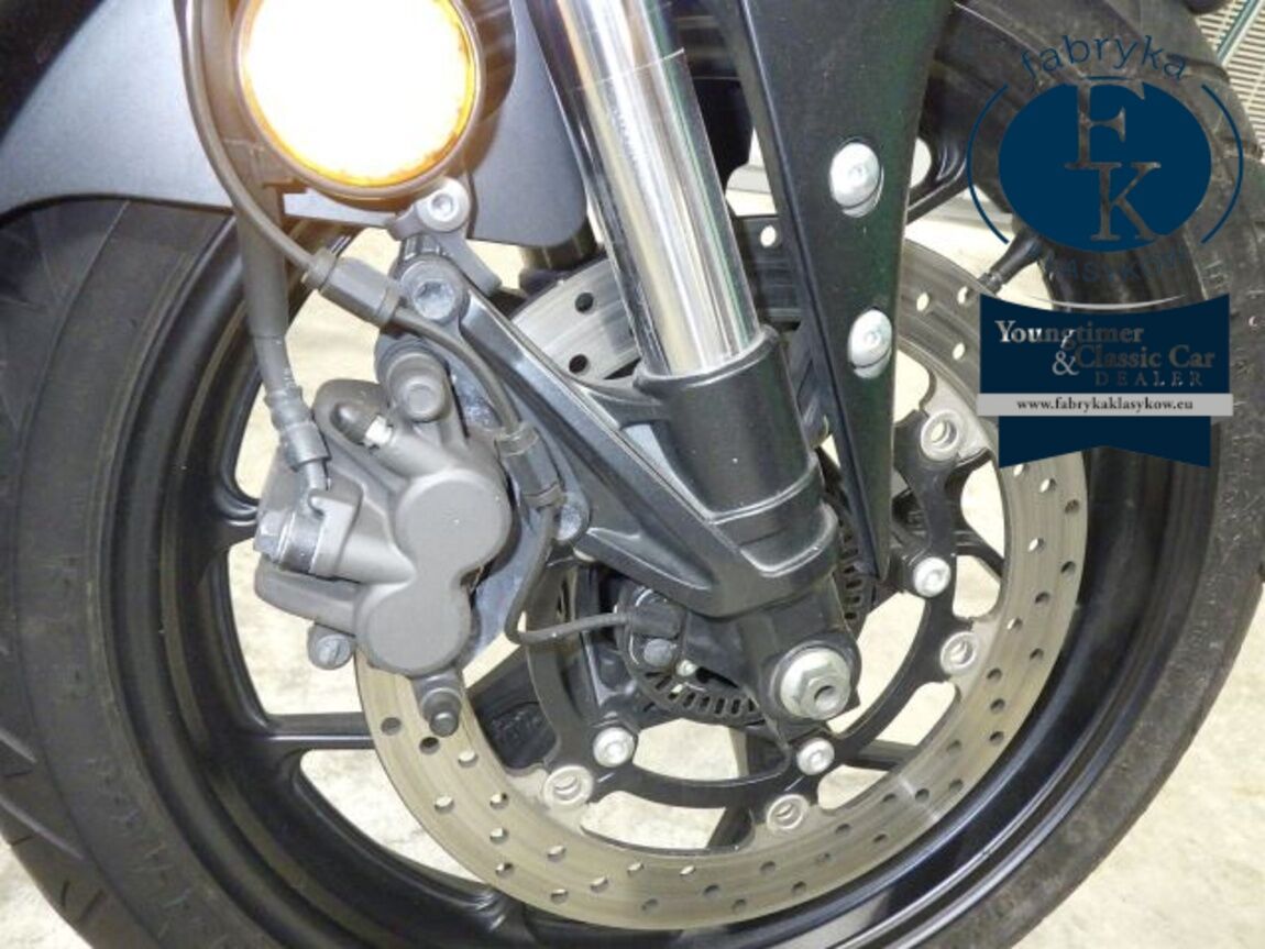YAMAHA YZF-R25A  - zdjęcie 24