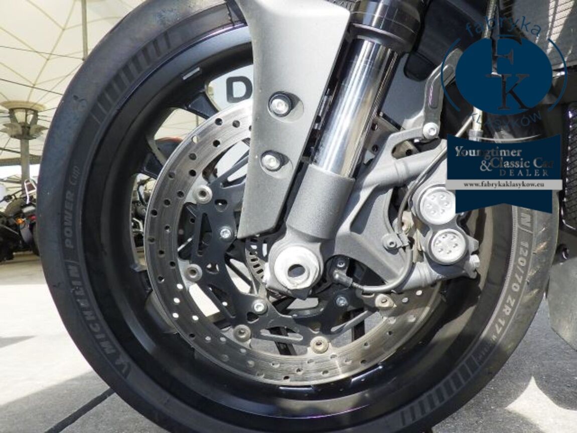 YAMAHA YZF-R1 2024 - zdjęcie 17
