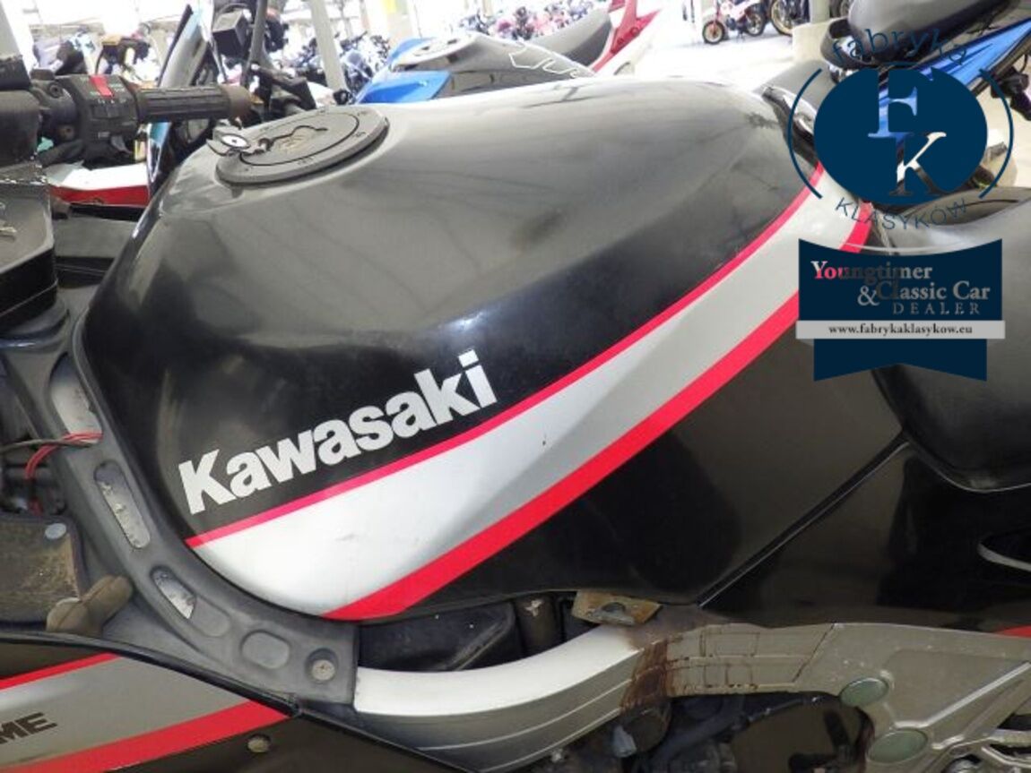 KAWASAKI ZX-10 1988 - zdjęcie 13