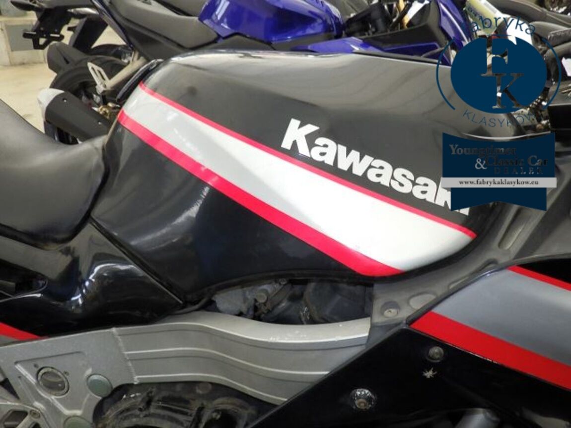 KAWASAKI ZX-10 1988 - zdjęcie 14