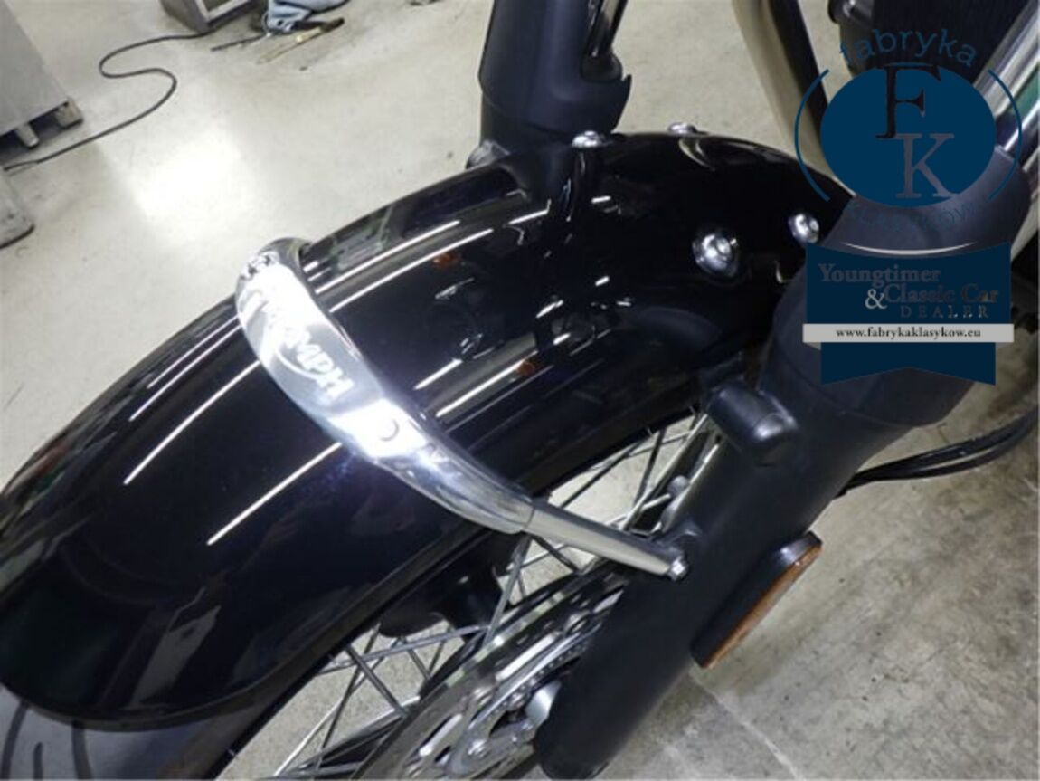 TRIUMPH BONNEVILLE T100 2024 - zdjęcie 17
