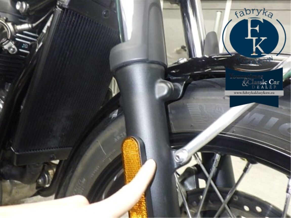 TRIUMPH BONNEVILLE T100 2024 - zdjęcie 21