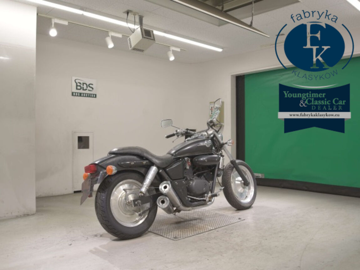 HONDA MAGNA 250  - zdjęcie 6