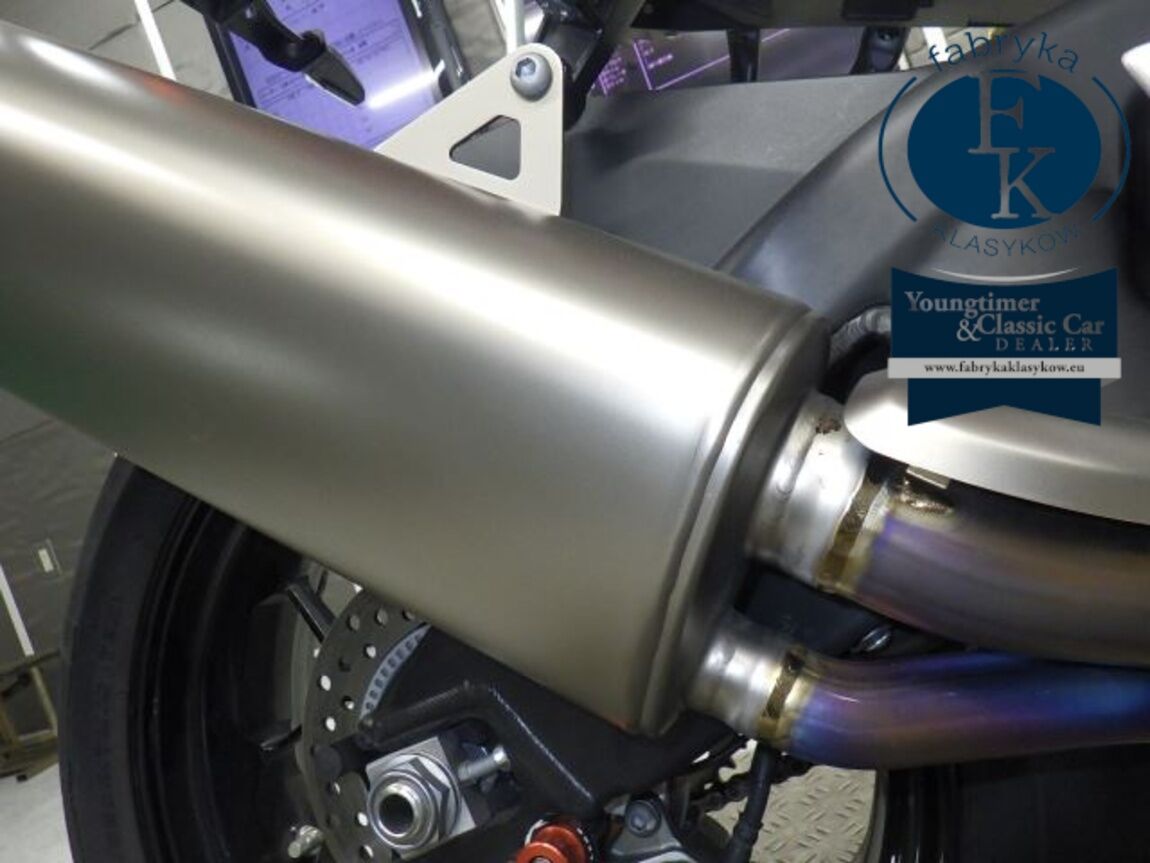 HONDA CBR1000RR-RSP 2024 - zdjęcie 15