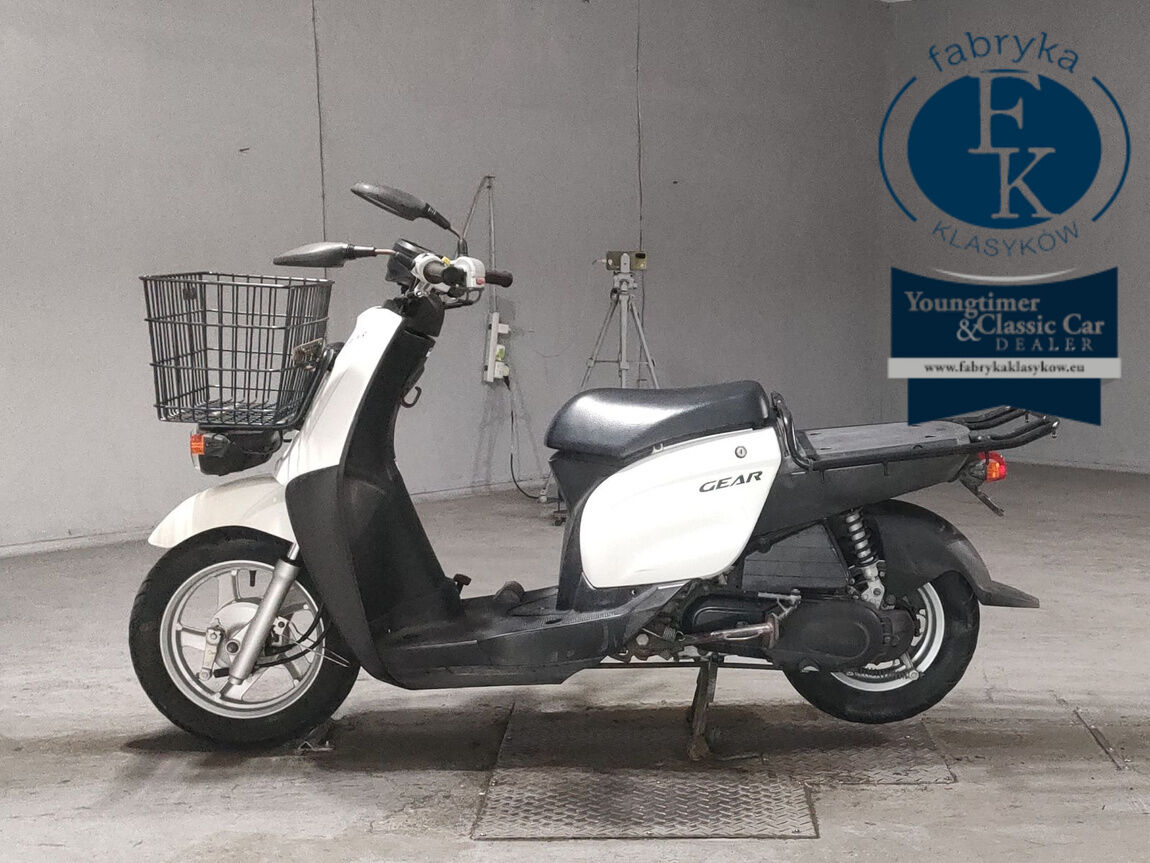 YAMAHA NEWS GEAR  - zdjęcie 3