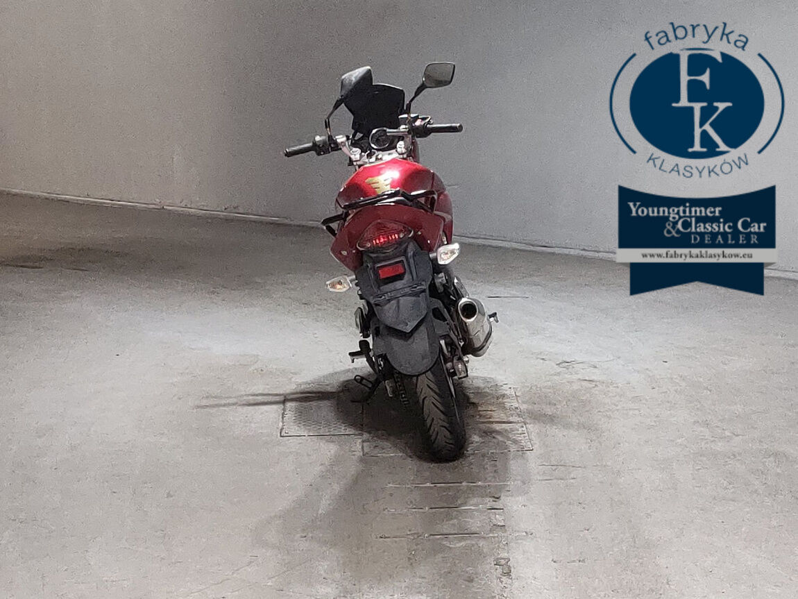 SUZUKI GSR250  - zdjęcie 5