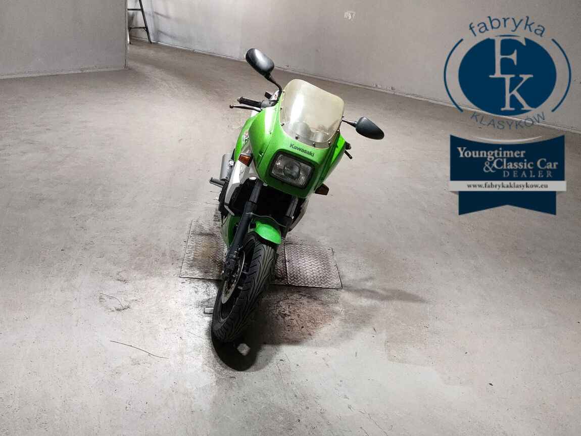 KAWASAKI KR250 - zdjęcie 4