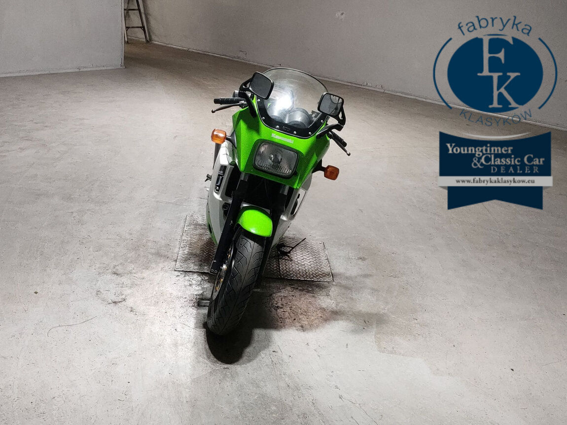 KAWASAKI GPZ900R 2002 - zdjęcie 4