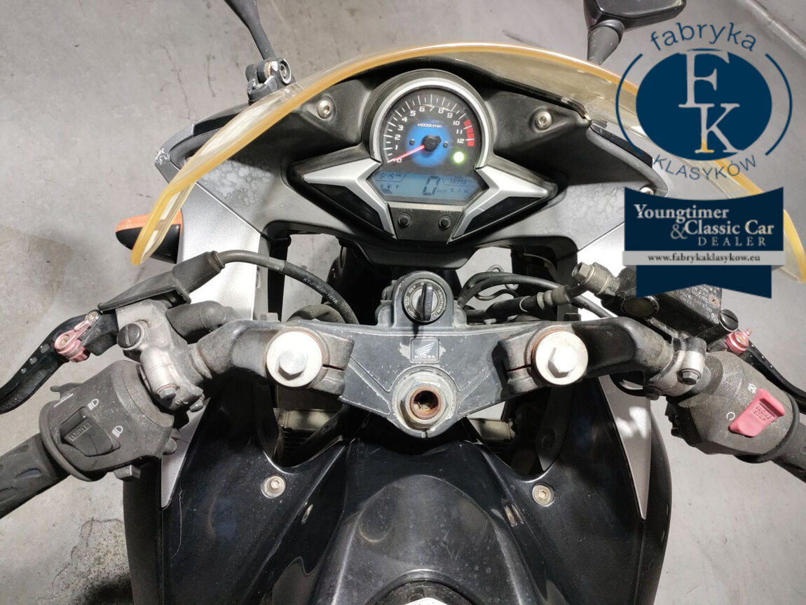 HONDA CBR250R  - zdjęcie 6
