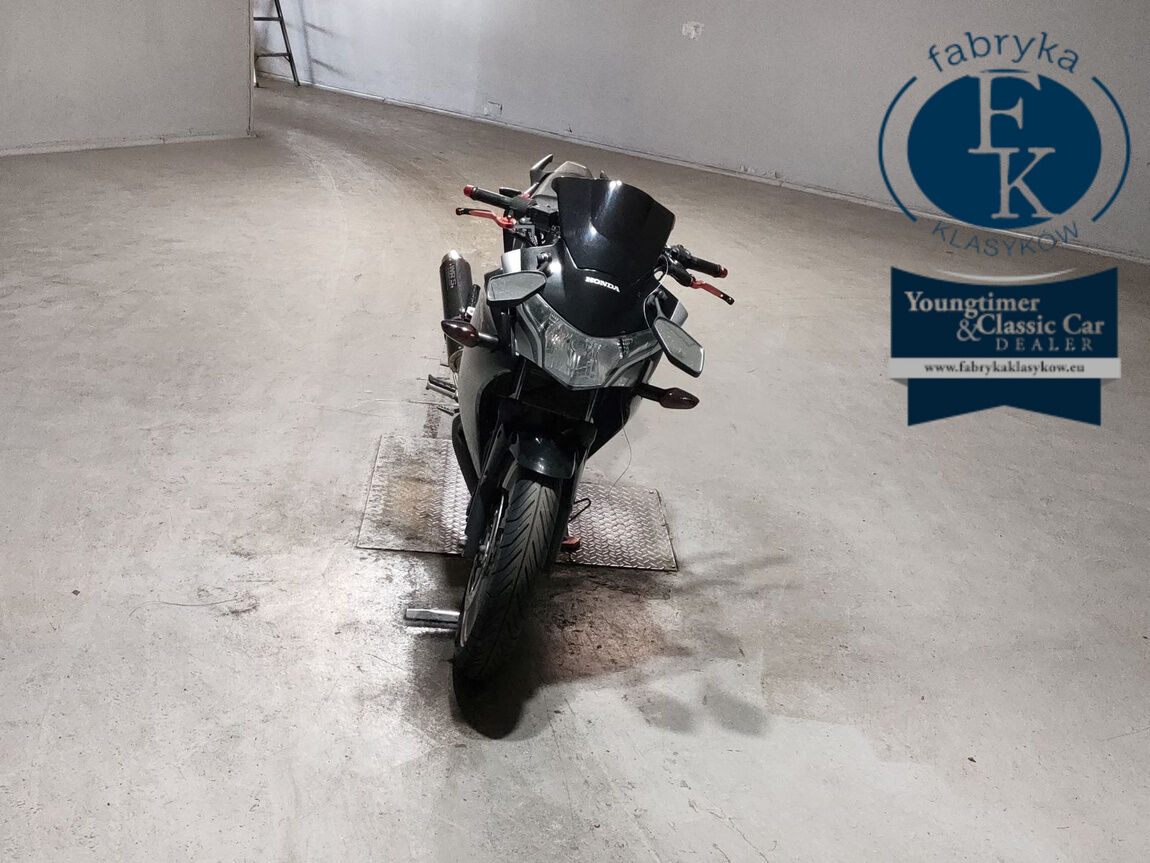 HONDA CBR250R  - zdjęcie 4