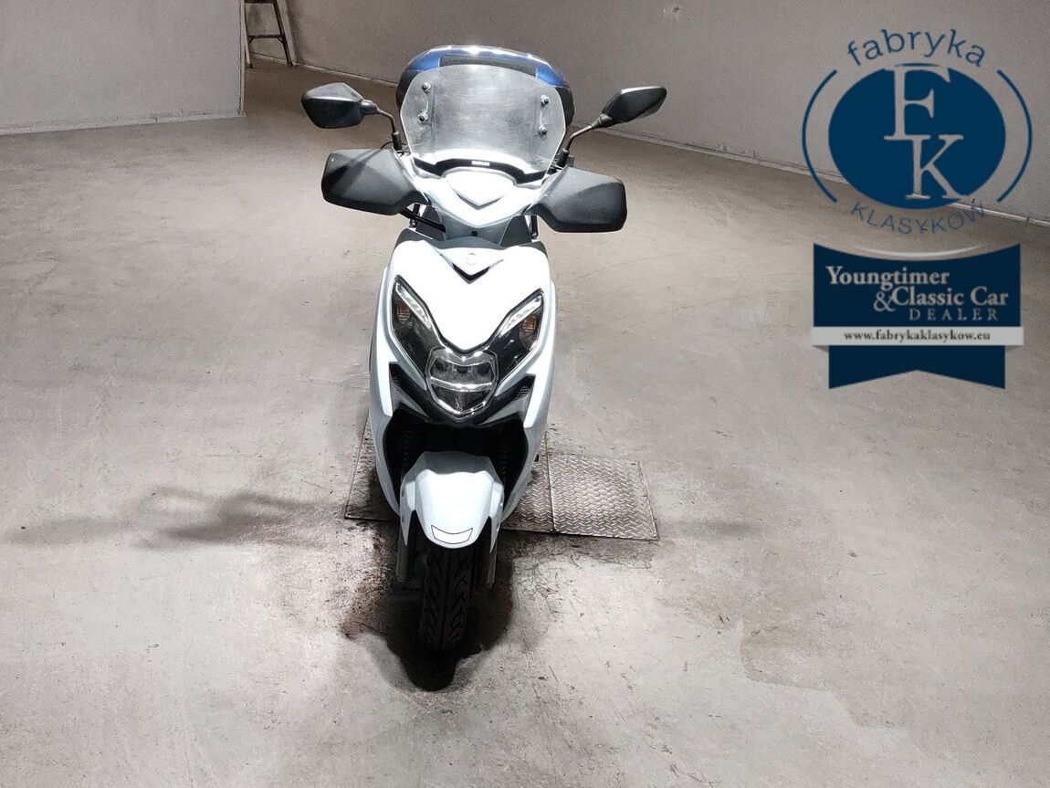 SUZUKI SU WISH LTD - zdjęcie 4