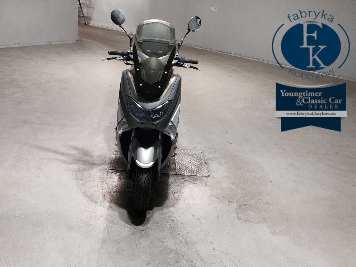 YAMAHA N-MAX125 - zdjęcie 4
