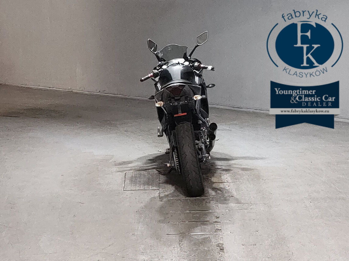 YAMAHA YZF-R25  - zdjęcie 5