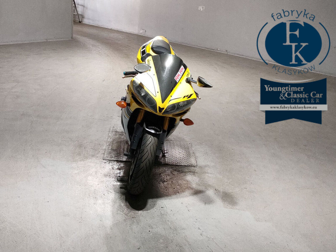 YAMAHA YZF-R1  - zdjęcie 4