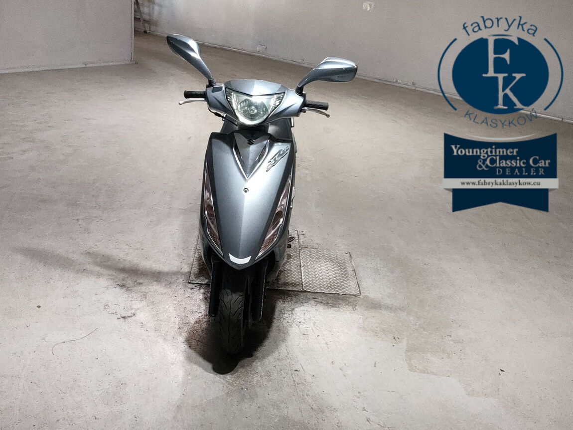 SUZUKI GSR125  - zdjęcie 4