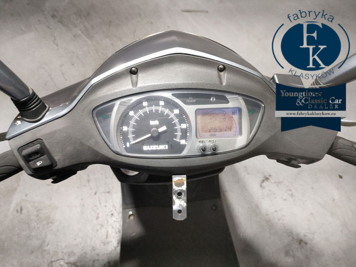 SUZUKI GSR125  - zdjęcie 6