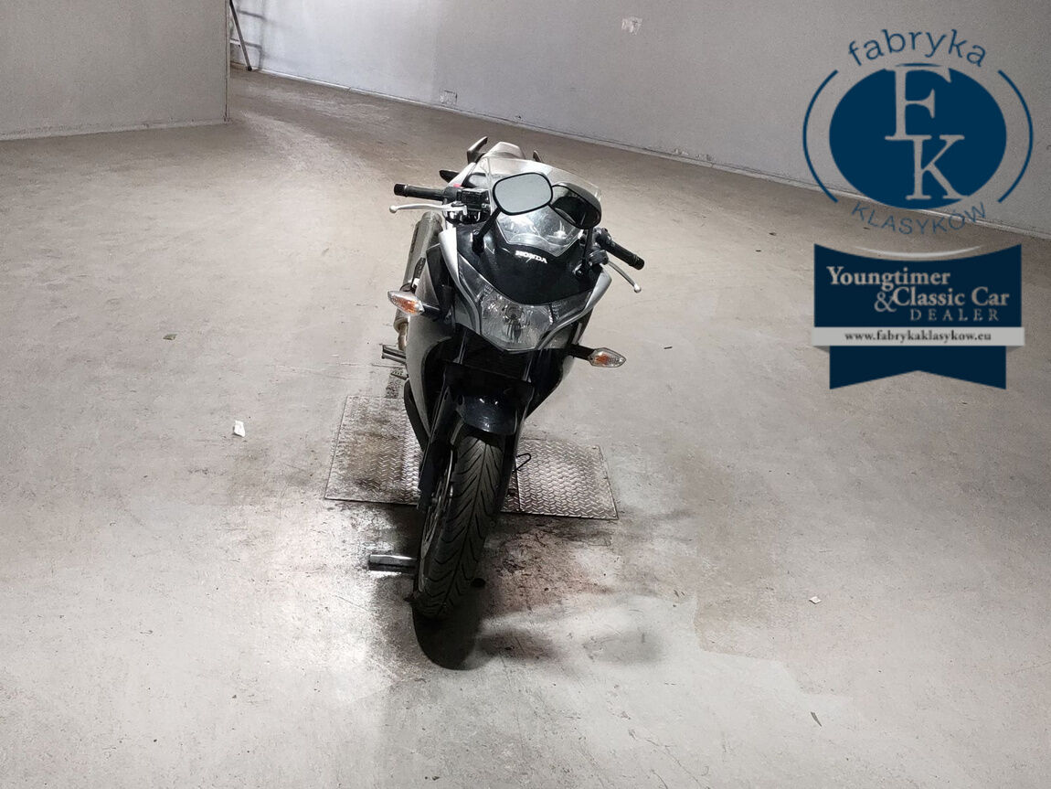 HONDA CBR250R  - zdjęcie 4