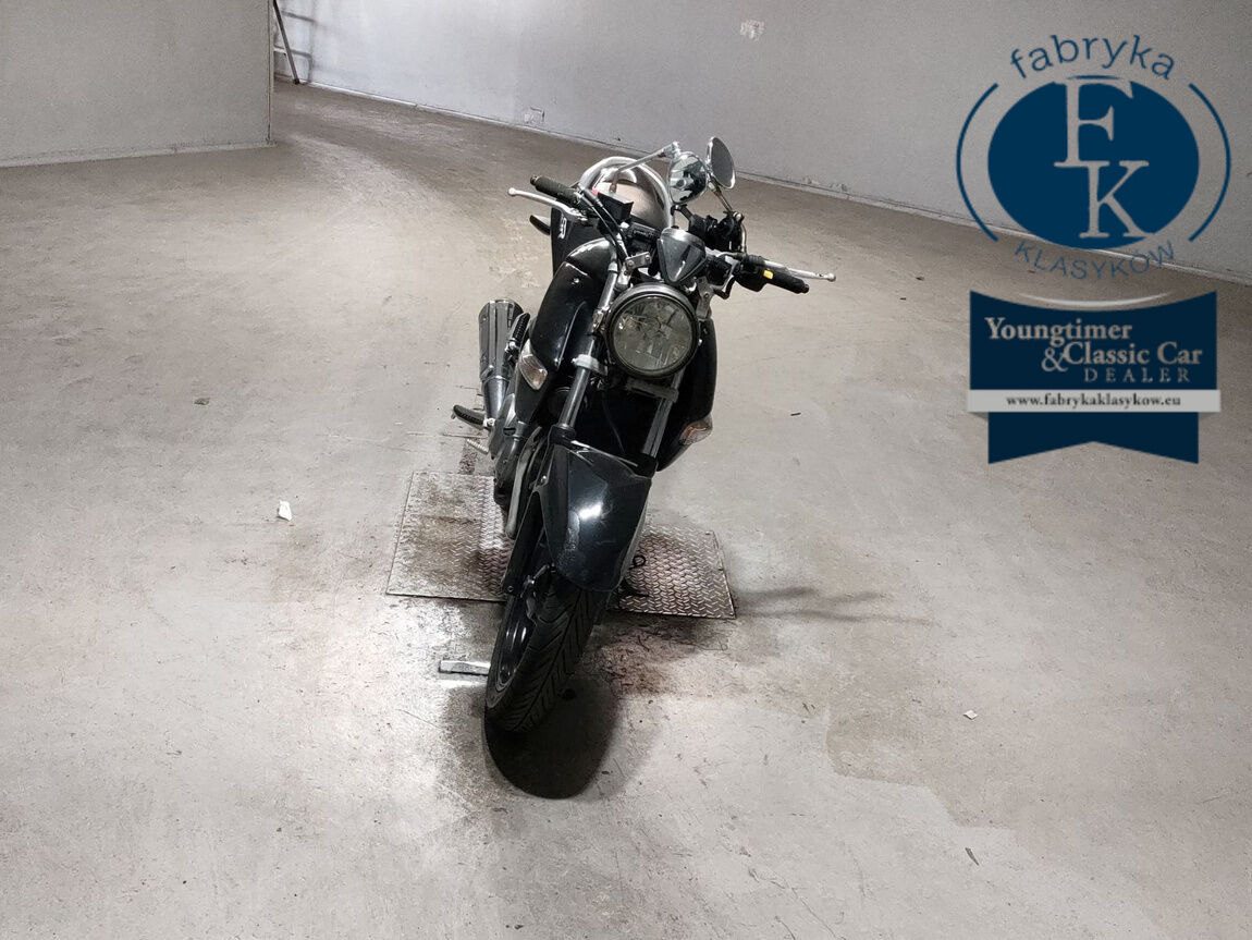 SUZUKI GSR250  - zdjęcie 4