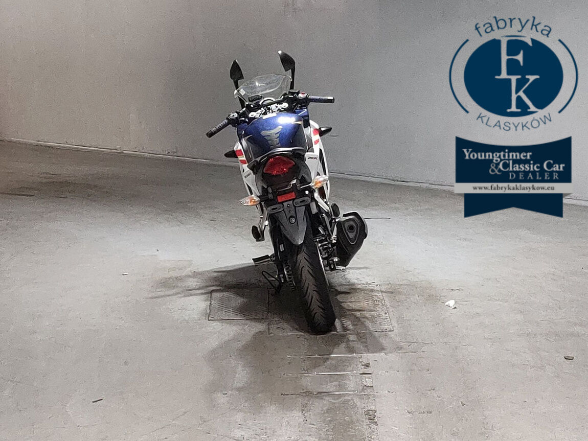 HONDA CBR250R  - zdjęcie 5
