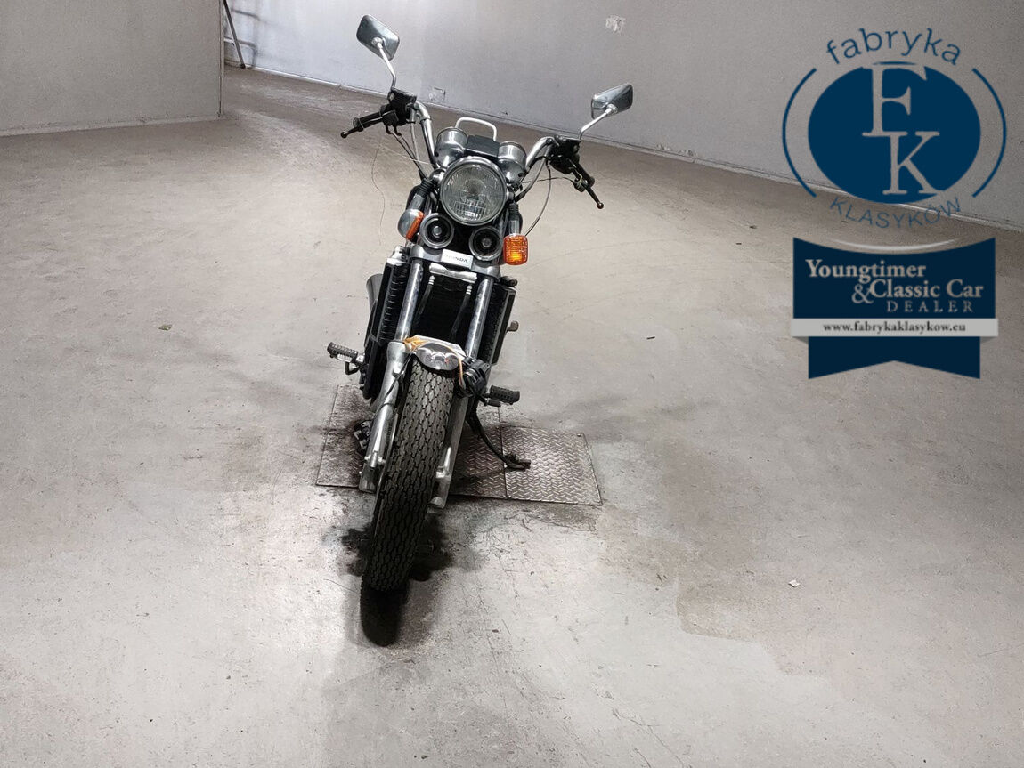 HONDA MAGNA 750  - zdjęcie 4