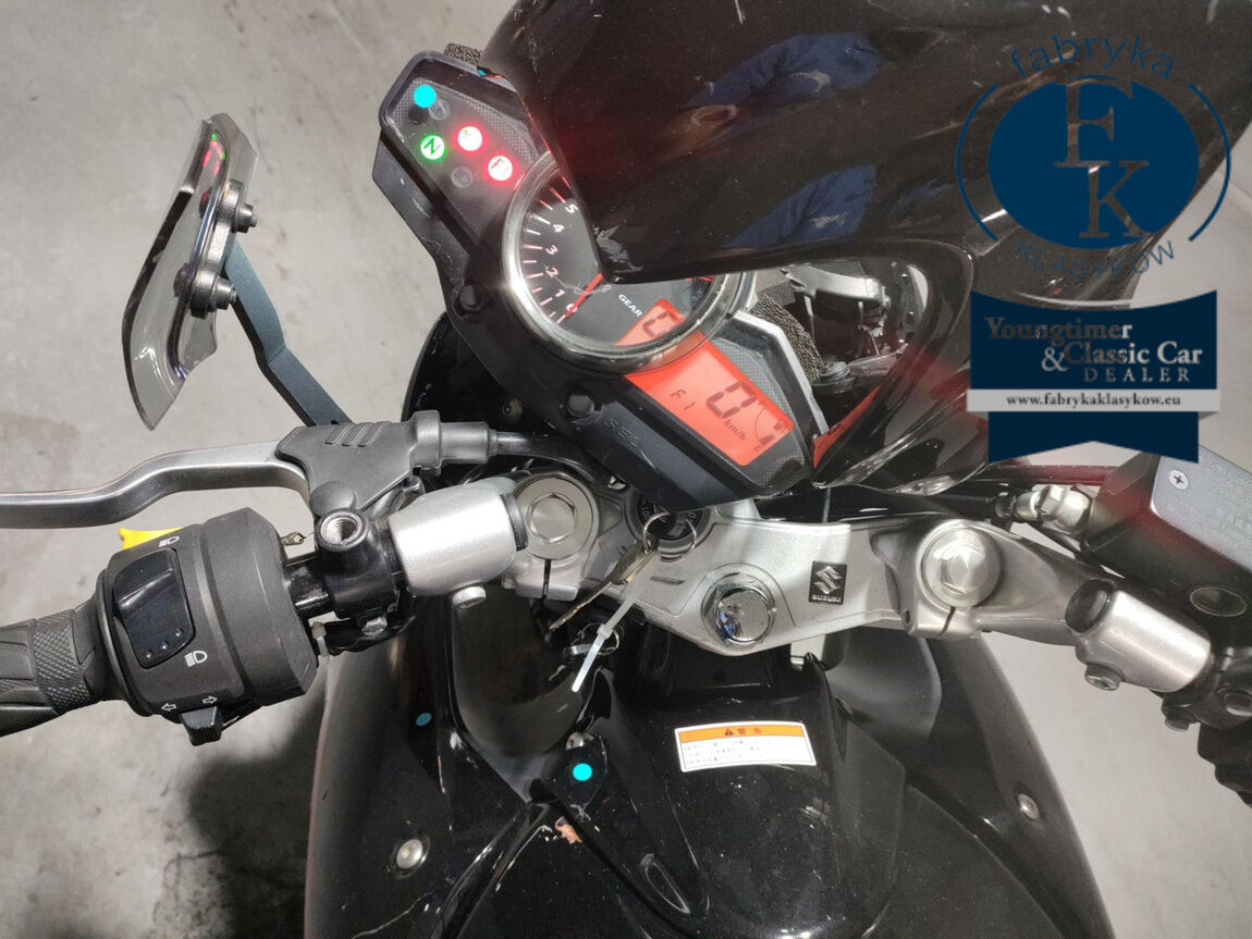SUZUKI GSR250  - zdjęcie 6