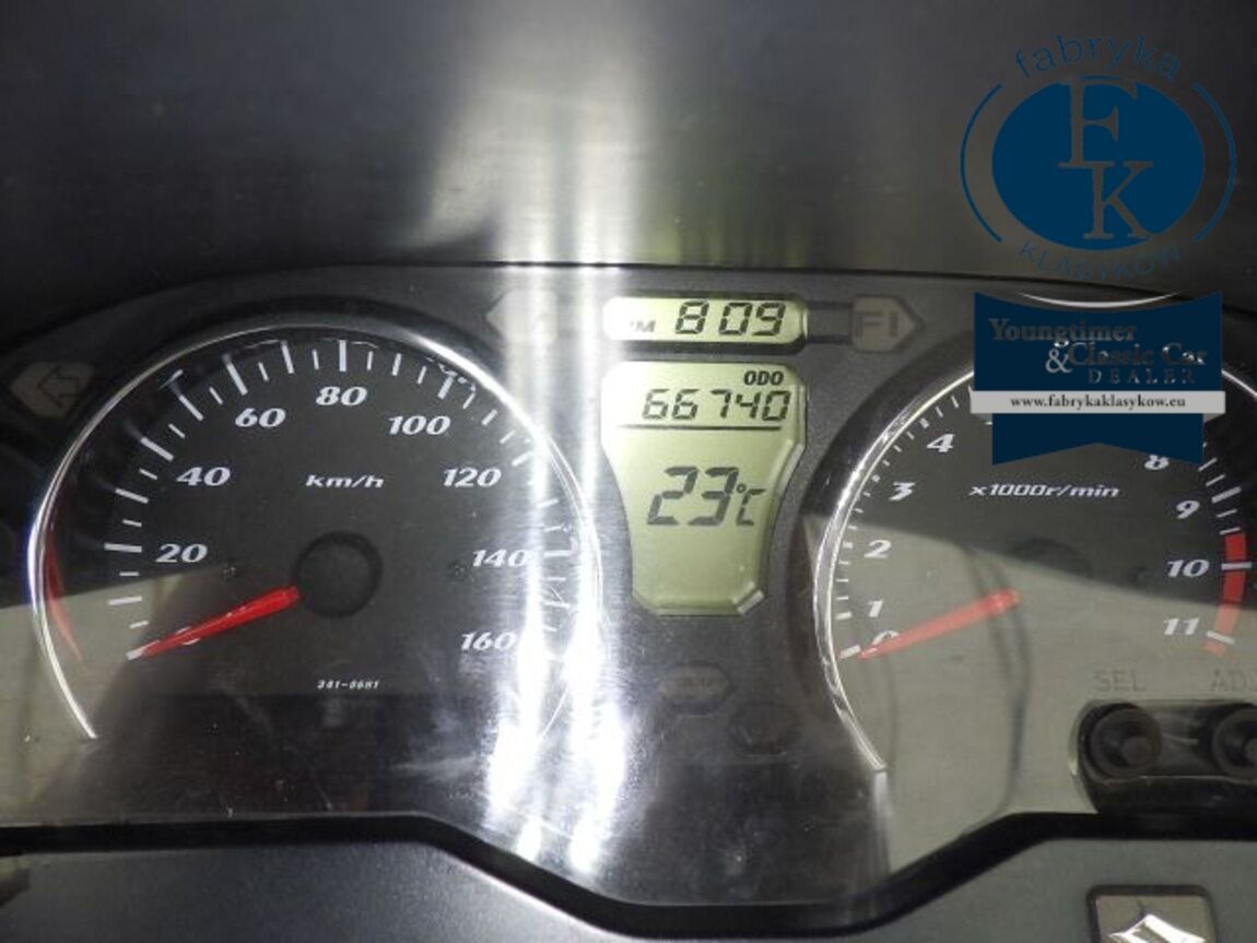 SUZUKI SKYWAVE 250M - zdjęcie 8