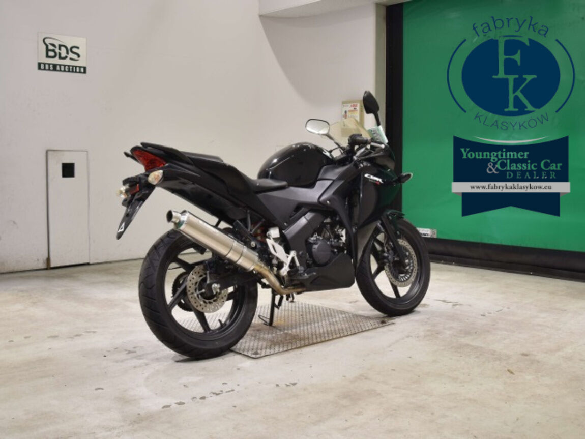 HONDA CBR125R  - zdjęcie 6