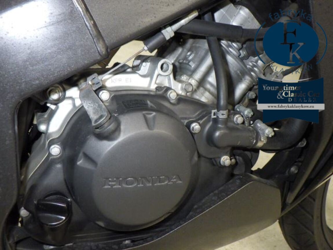 HONDA CBR125R  - zdjęcie 12