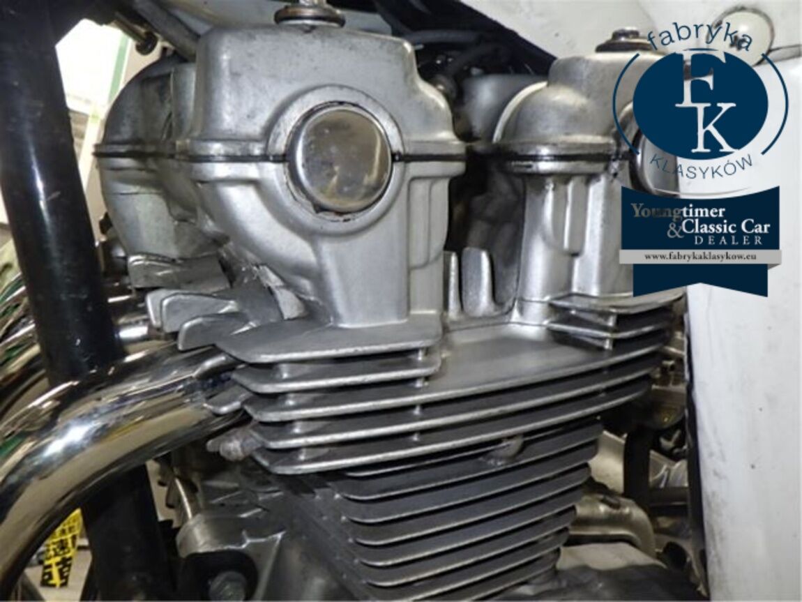 HONDA CB750 2023 - zdjęcie 11