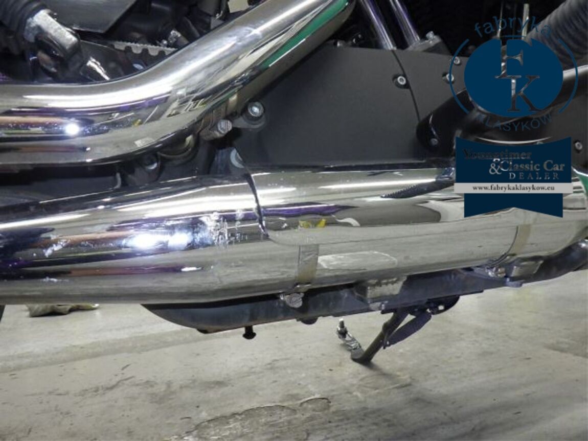 HARLEY-DAVIDSON XL883R 2009 - zdjęcie 13