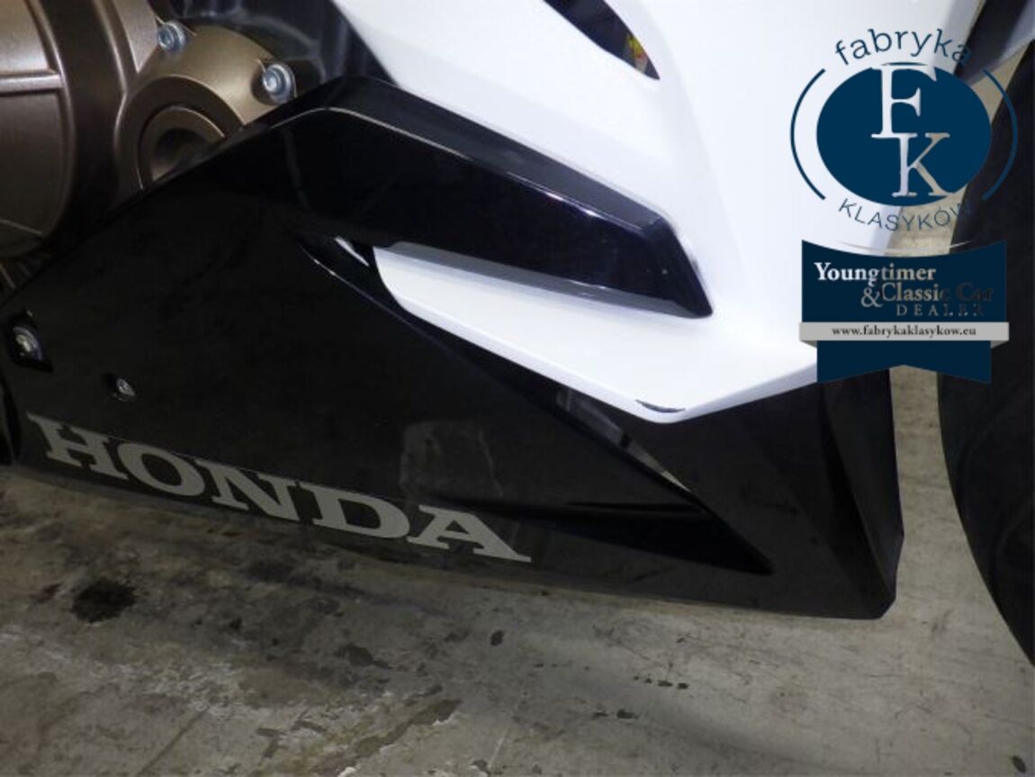 HONDA CBR400R-2 2020 - zdjęcie 18