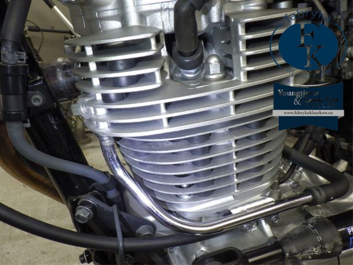 YAMAHA SR400-4 2017 - zdjęcie 9