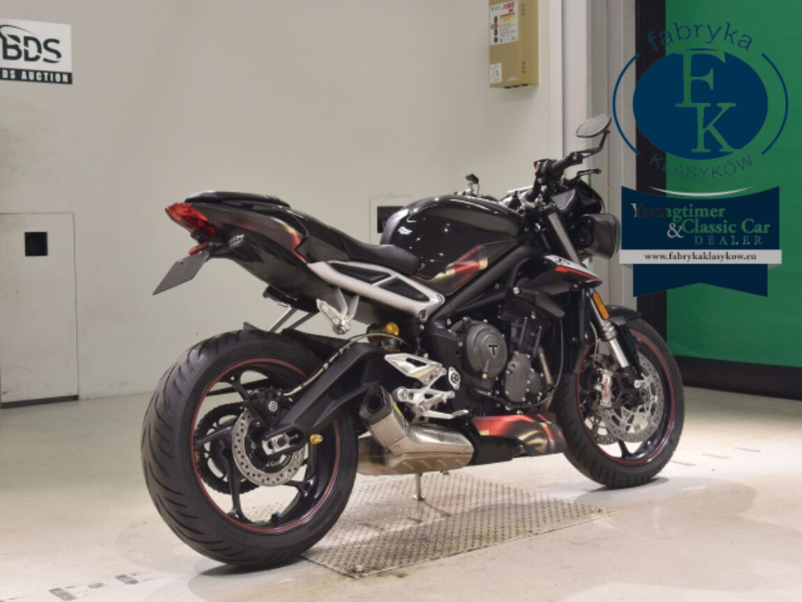 TRIUMPH STREET TRIPLE RS 2019 - zdjęcie 6