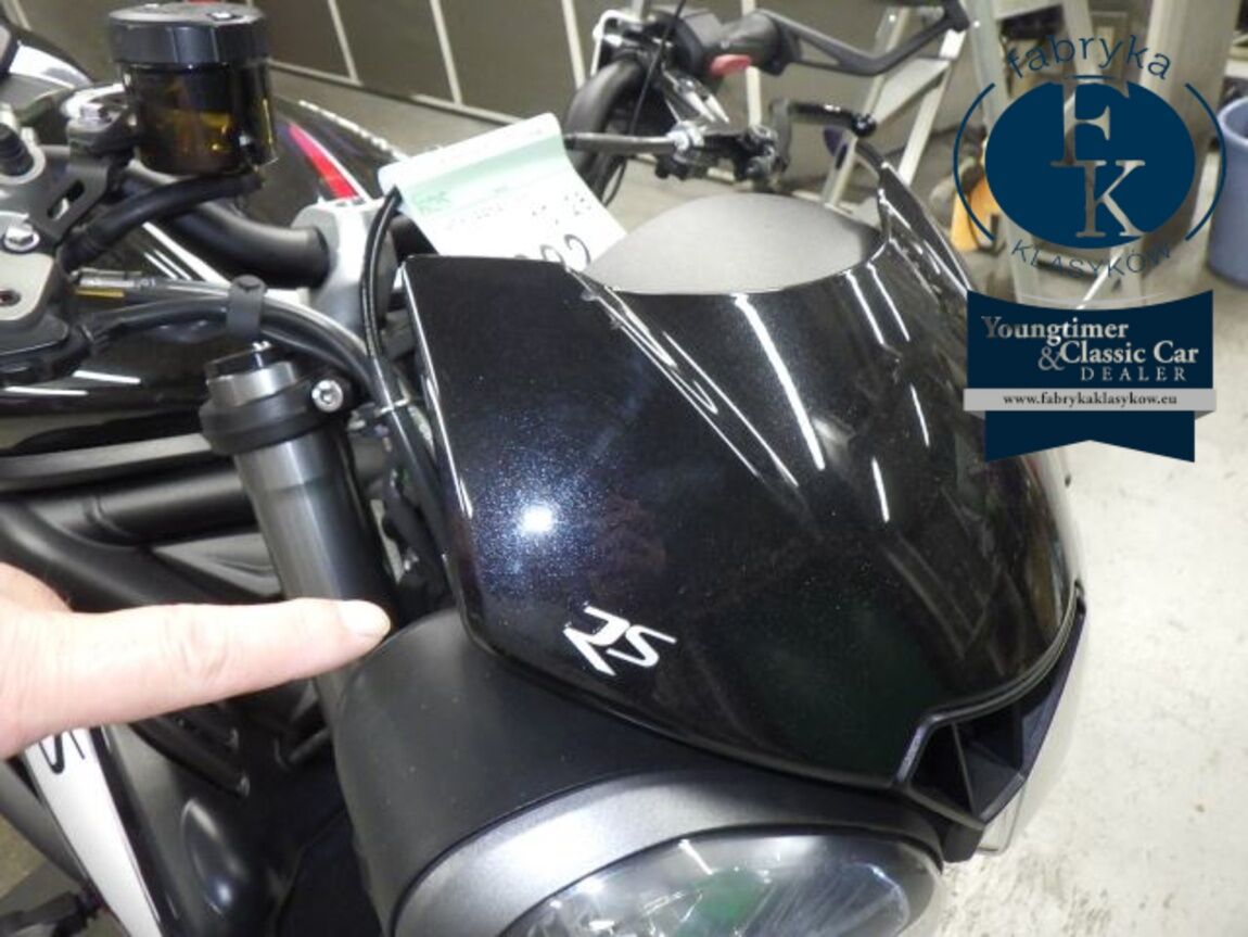 TRIUMPH STREET TRIPLE RS 2019 - zdjęcie 17