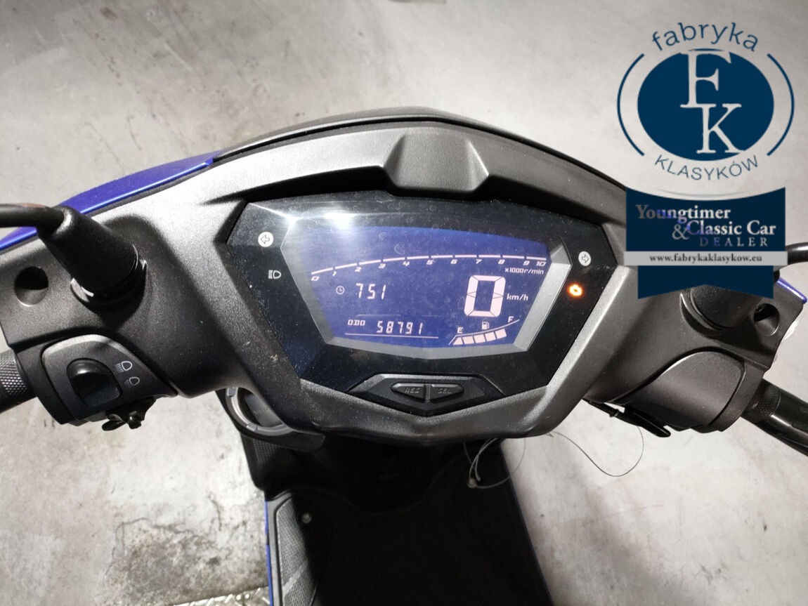 YAMAHA CYGNUS125XSR  - zdjęcie 6