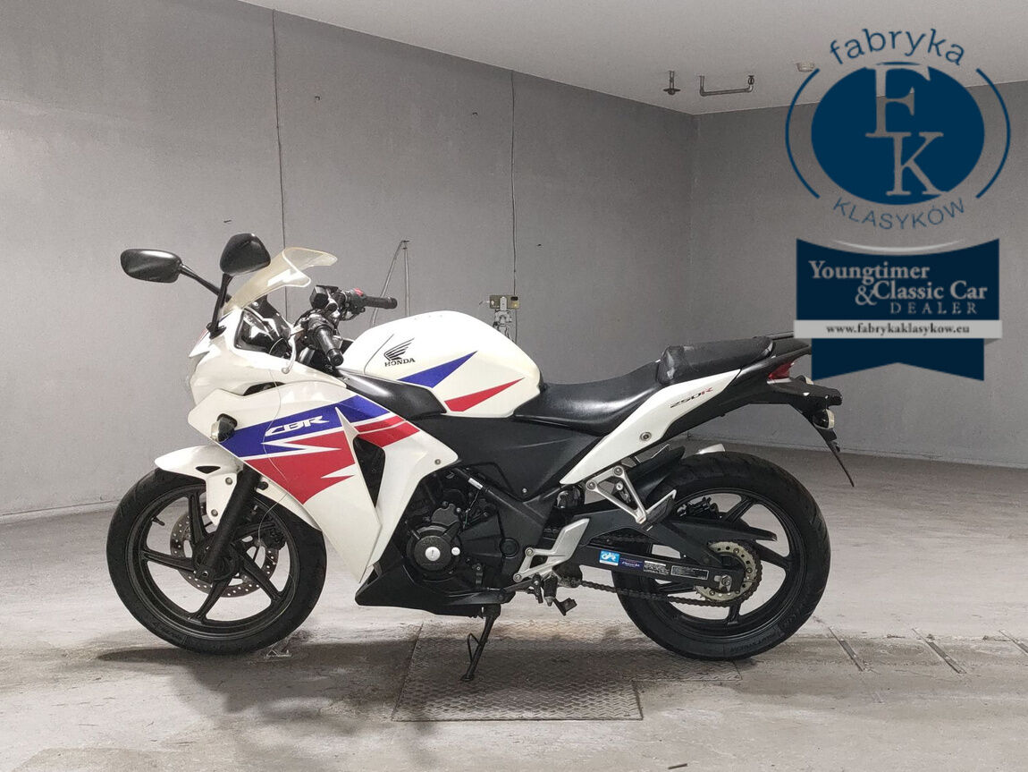 HONDA CBR250R  - zdjęcie 3