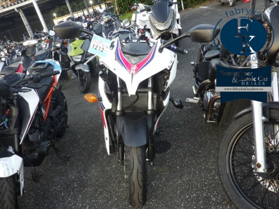 HONDA CBR400R 2016 - zdjęcie 13