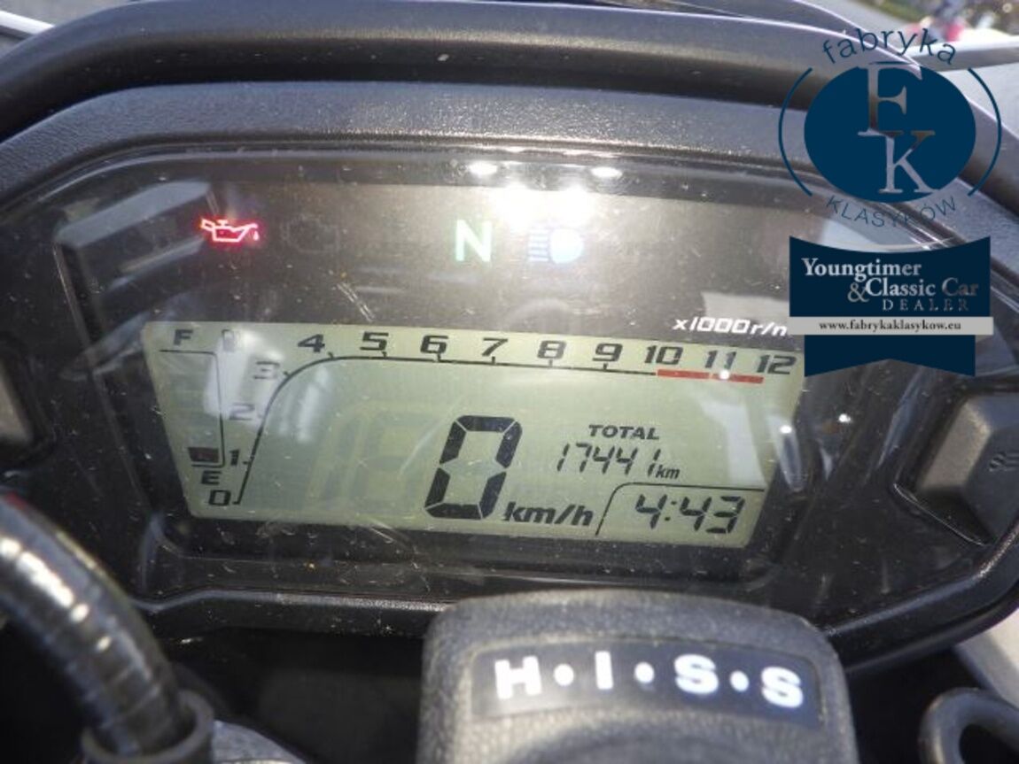 HONDA CBR400R 2016 - zdjęcie 32
