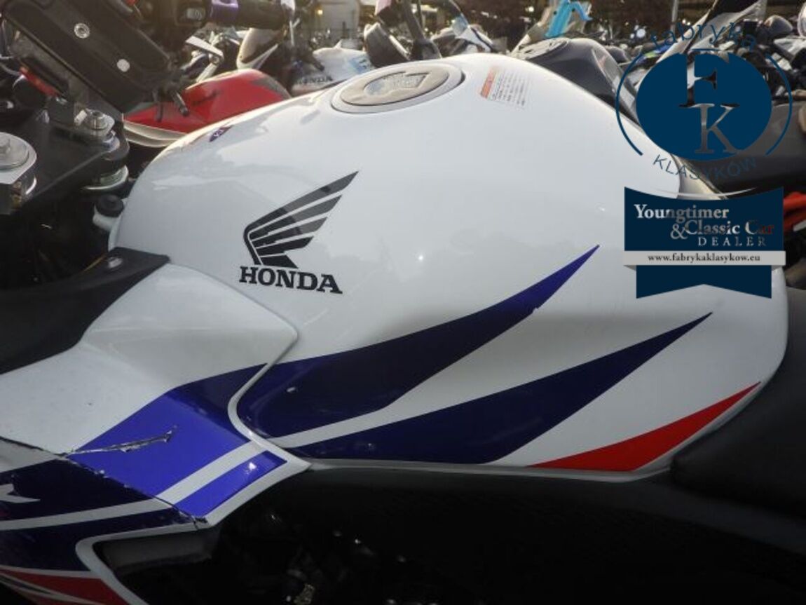 HONDA CBR400R 2016 - zdjęcie 38