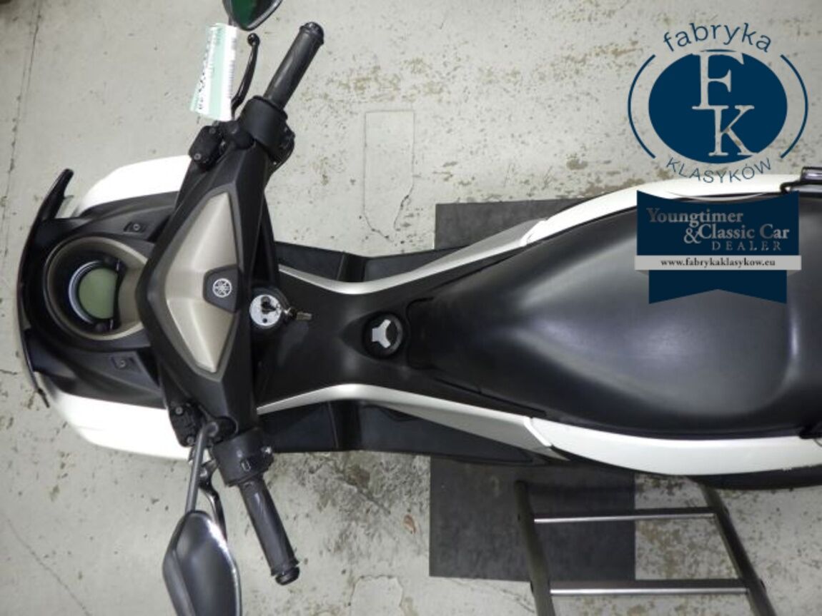 YAMAHA NMAX  - zdjęcie 32