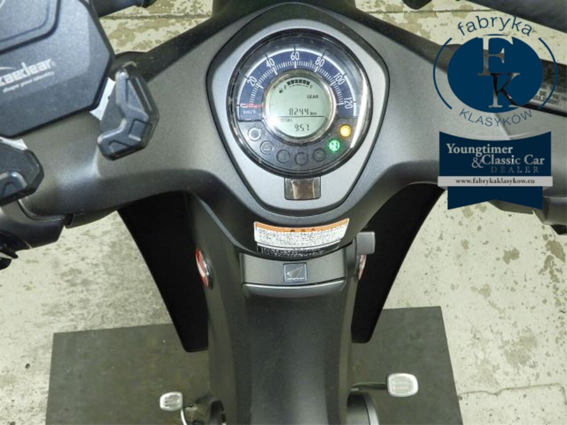 HONDA C125-2  - zdjęcie 13