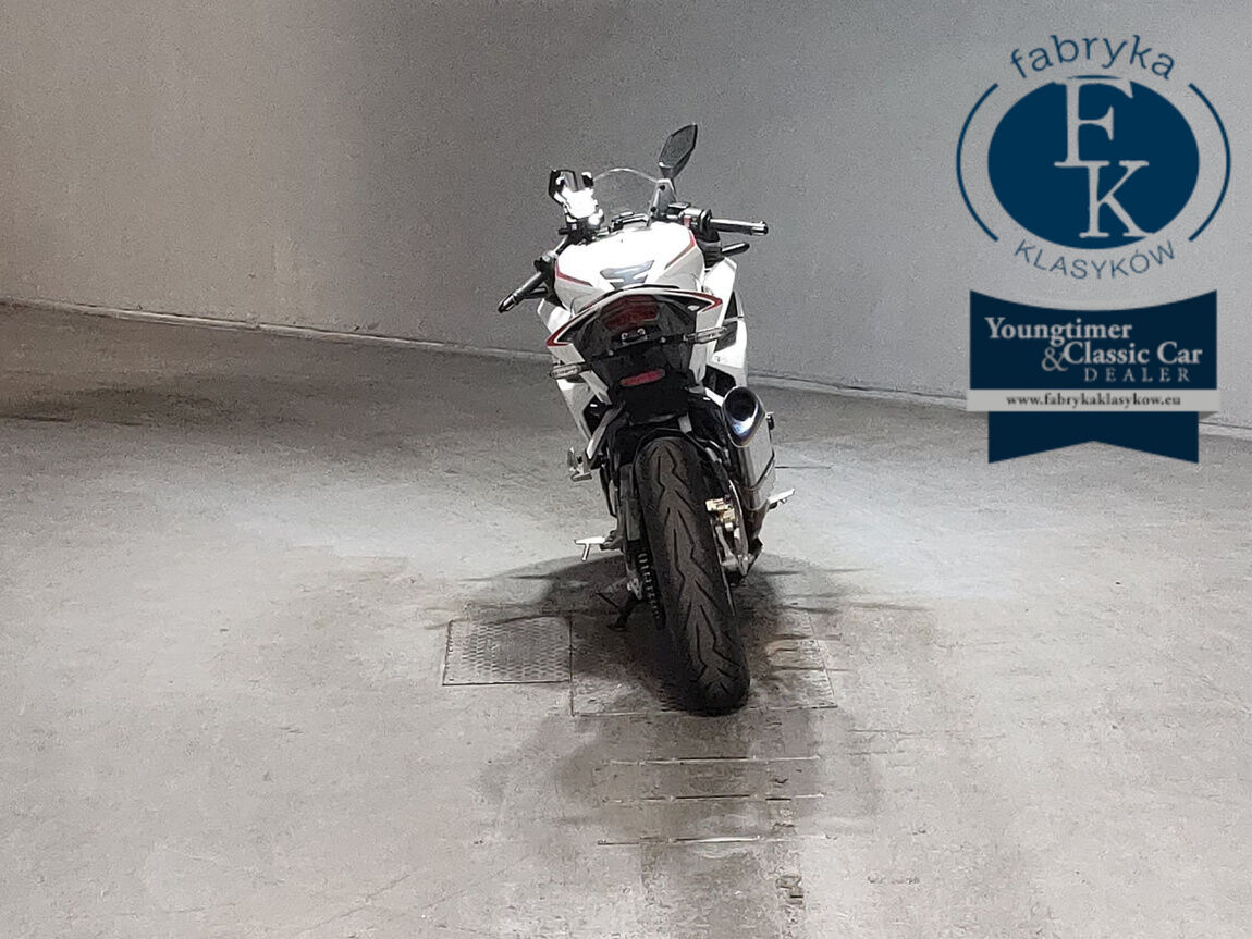 HONDA CBR250RR  - zdjęcie 5