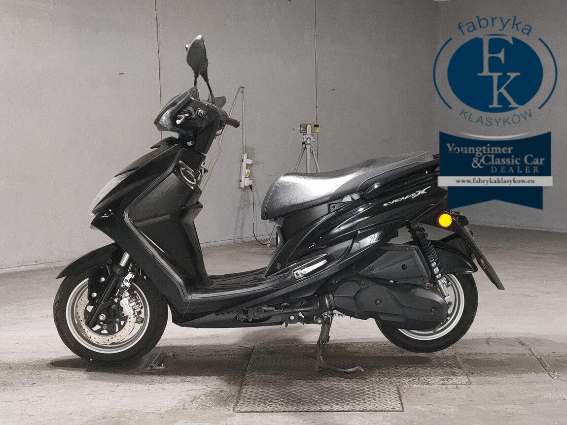 YAMAHA CYGNUS125XSR  - zdjęcie 3