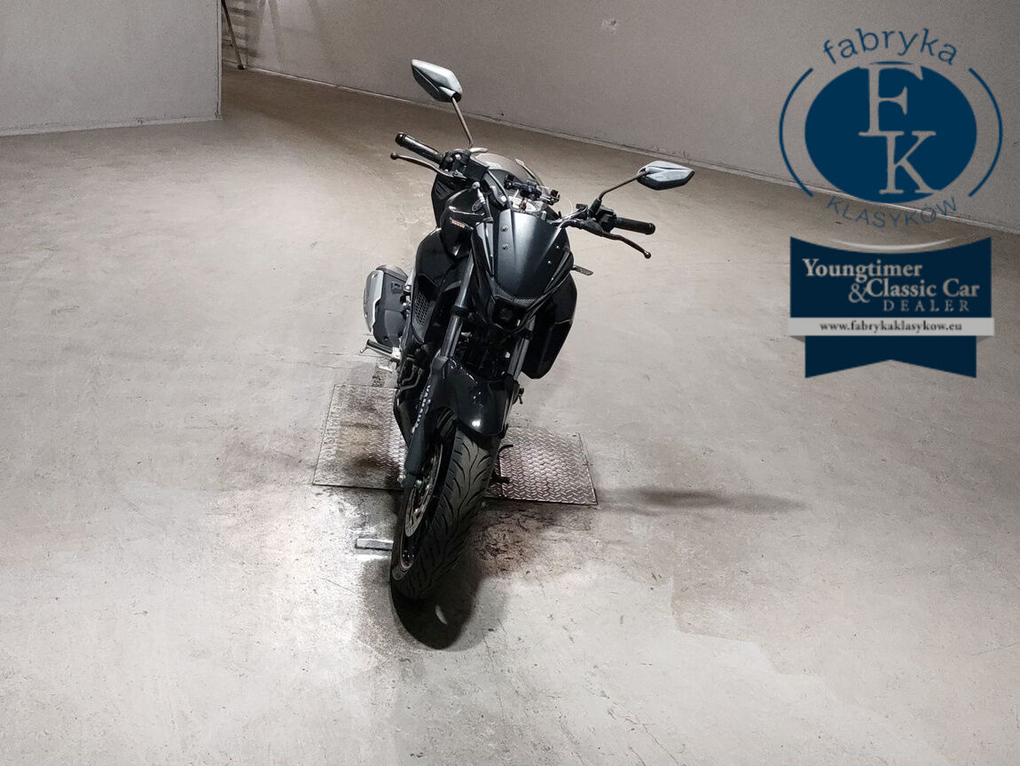 YAMAHA FZ25  - zdjęcie 4
