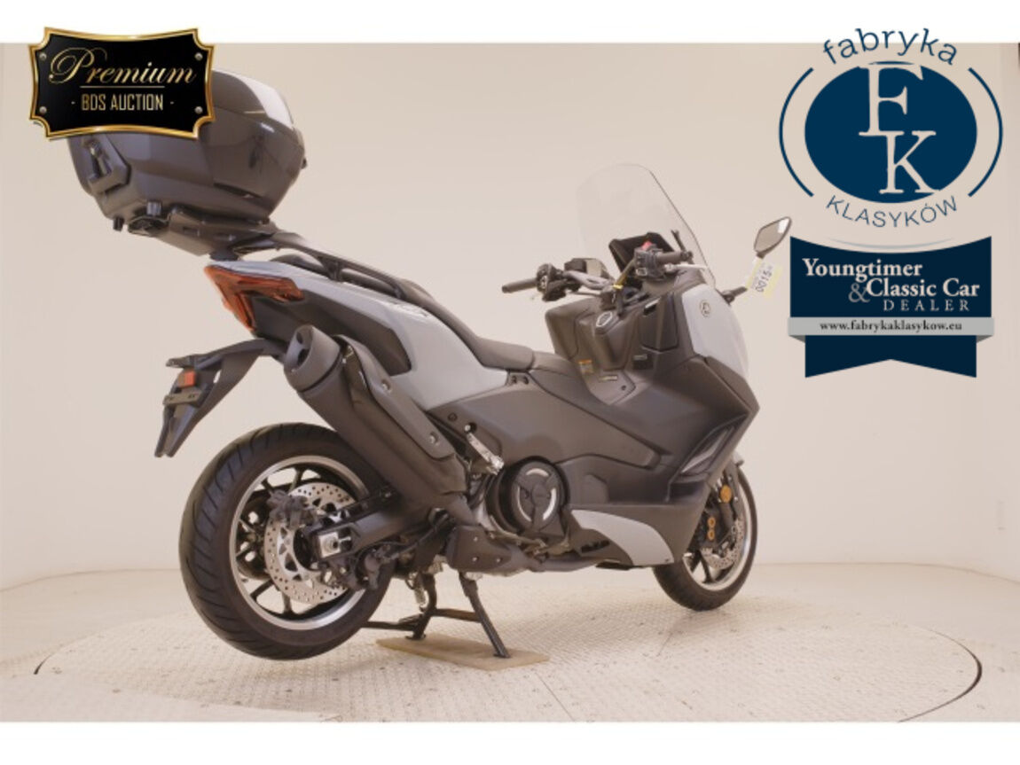 YAMAHA T-MAX560T 2025 - zdjęcie 6