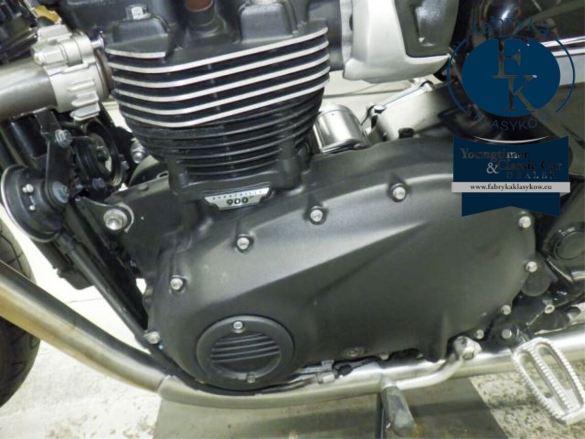 TRIUMPH STREET TWIN 2021 - zdjęcie 12