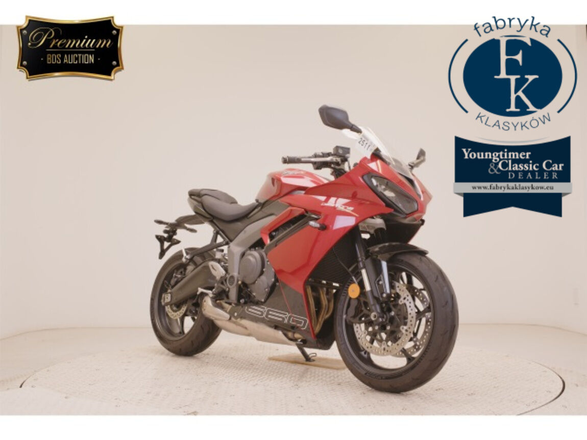 TRIUMPH DAYTONA 660 2024 - zdjęcie 4