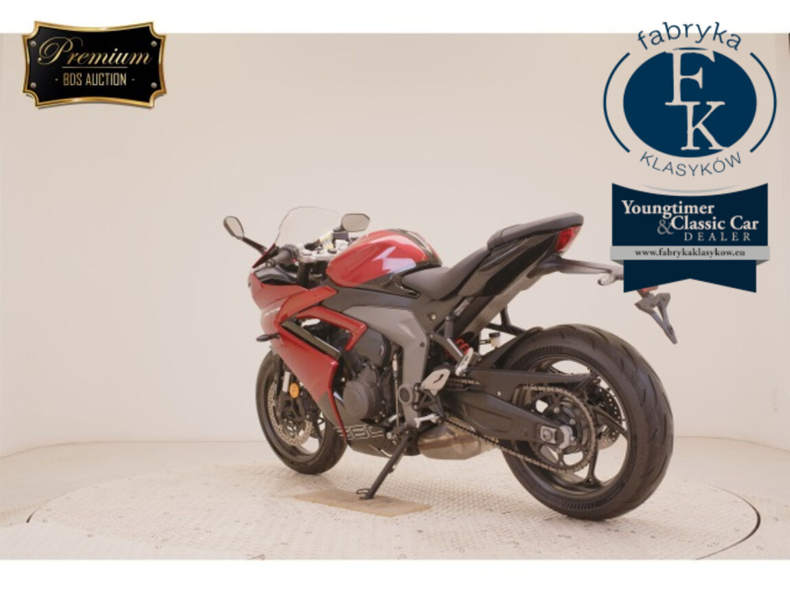 TRIUMPH DAYTONA 660 2024 - zdjęcie 7