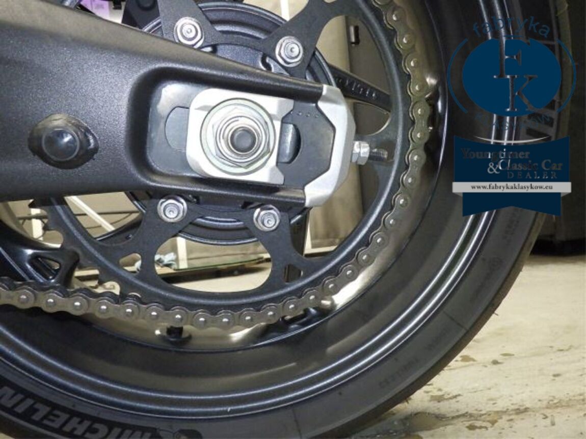 TRIUMPH DAYTONA 660 2024 - zdjęcie 28