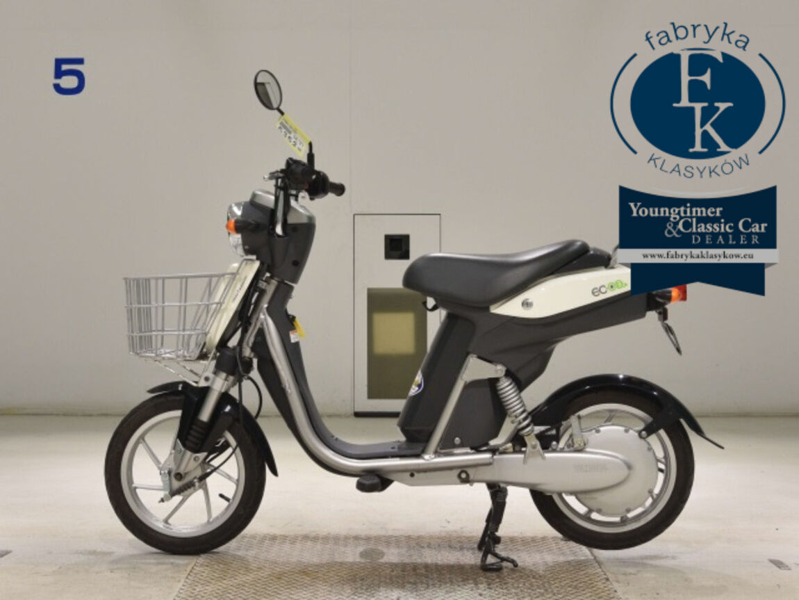 YAMAHA EC-03  - zdjęcie 3